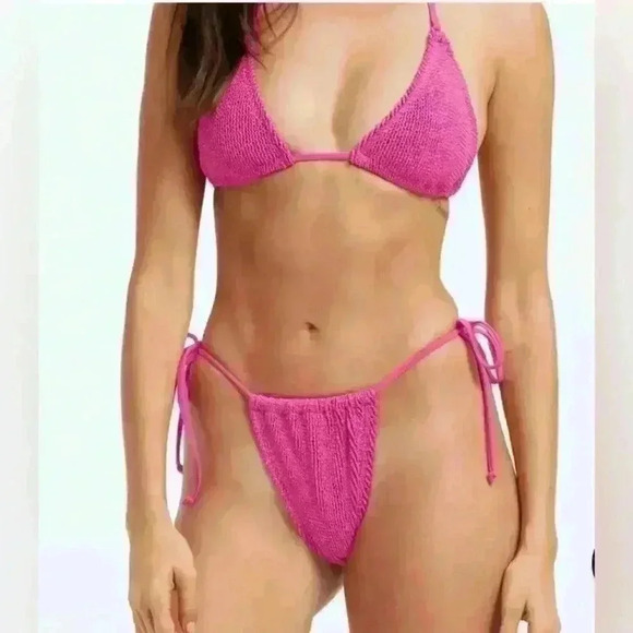 Good American - Style: Always Fits Tiny Metallic Bottom; Size: 3/4 - Picture 1 of 6